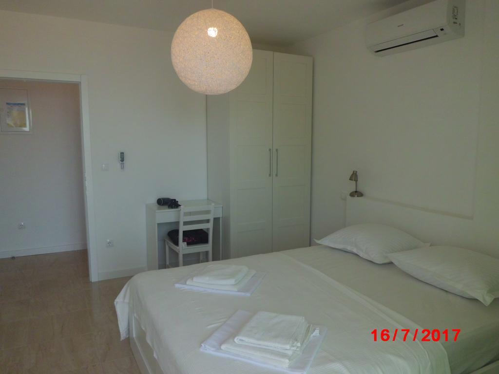 Apartments Viskovic Makarska Ngoại thất bức ảnh
