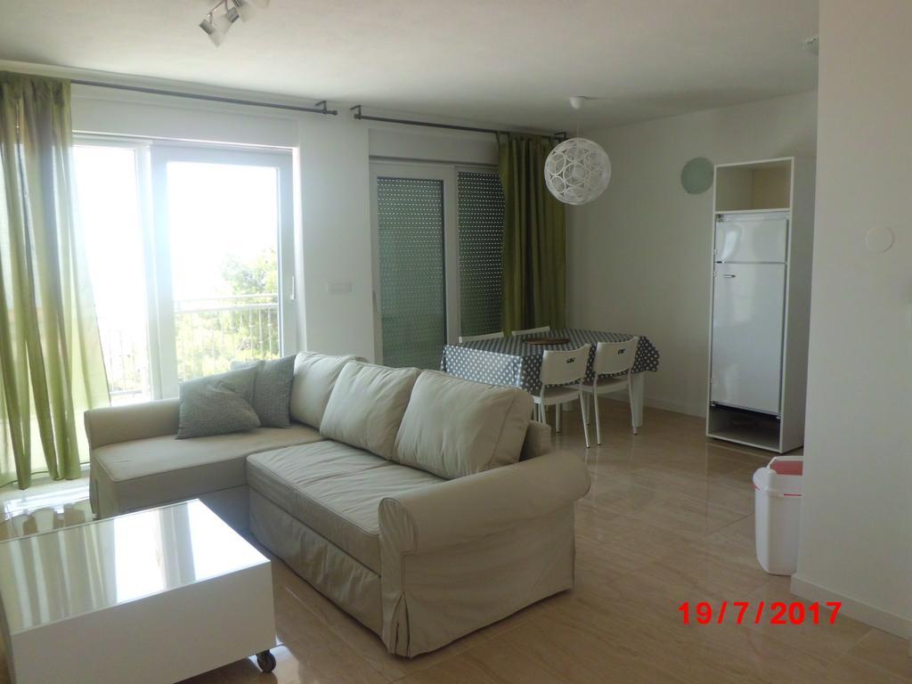 Apartments Viskovic Makarska Ngoại thất bức ảnh