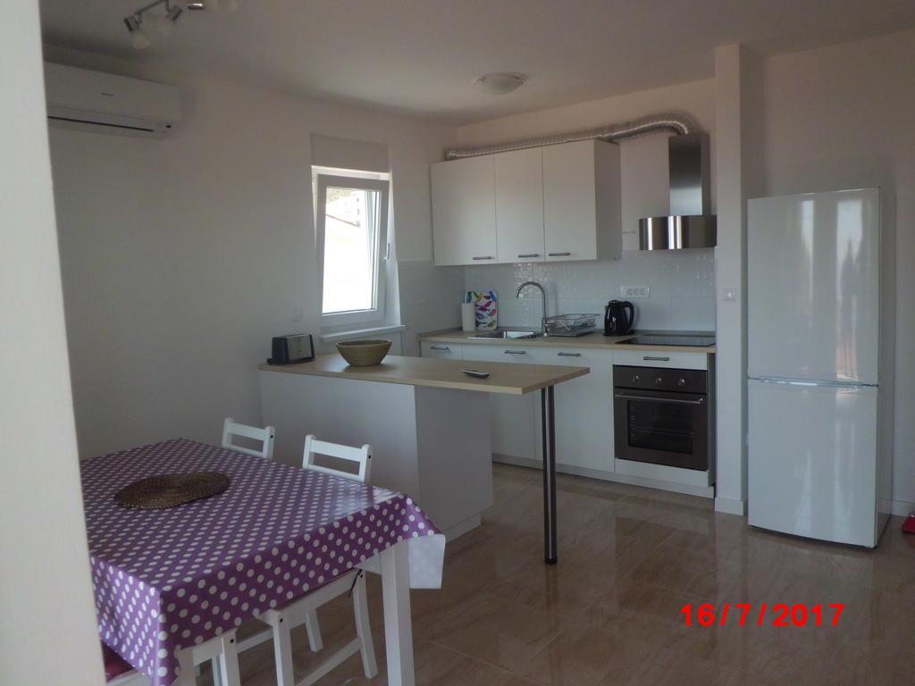 Apartments Viskovic Makarska Ngoại thất bức ảnh