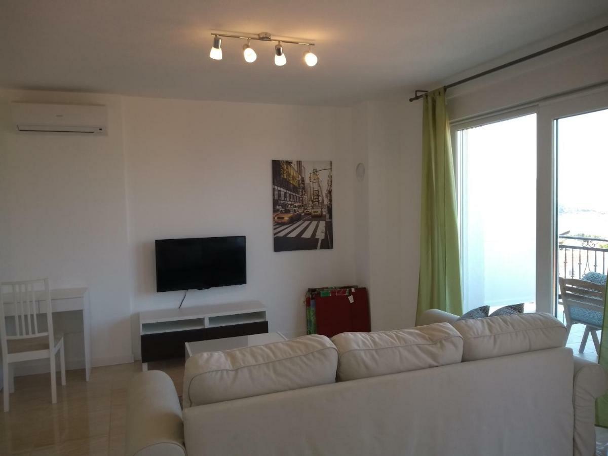 Apartments Viskovic Makarska Ngoại thất bức ảnh