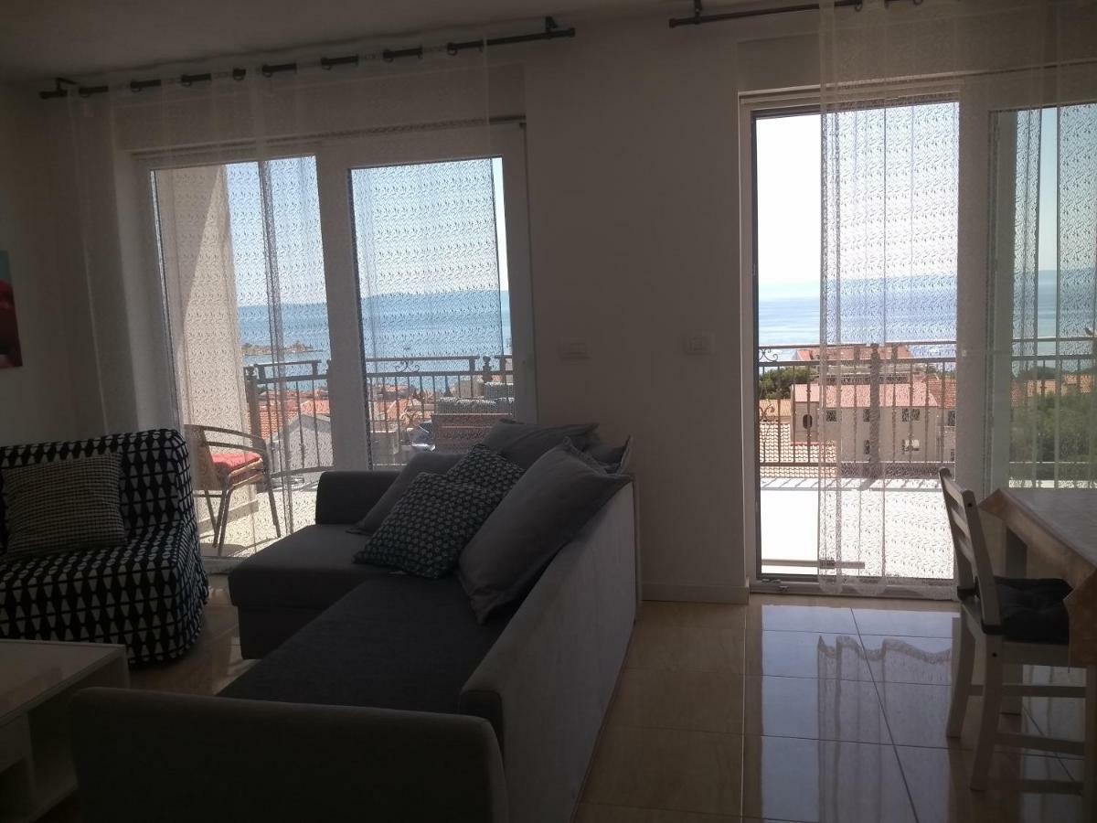 Apartments Viskovic Makarska Ngoại thất bức ảnh