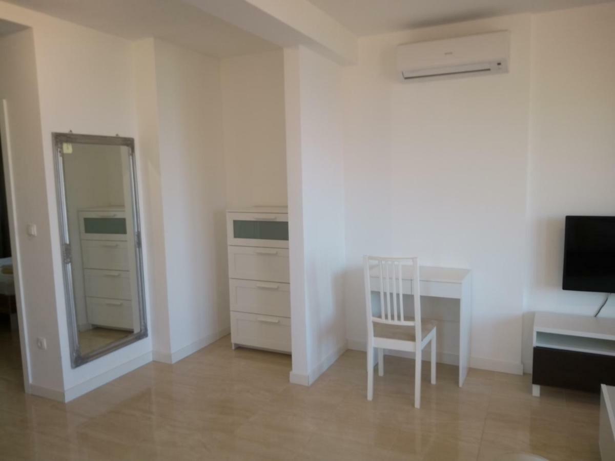 Apartments Viskovic Makarska Ngoại thất bức ảnh