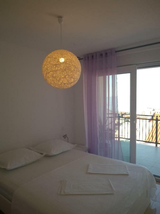 Apartments Viskovic Makarska Ngoại thất bức ảnh